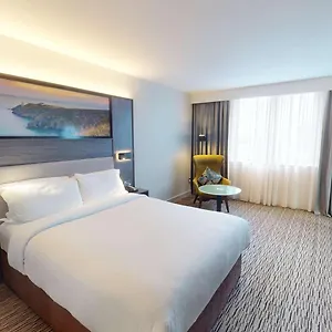 Radisson Blu Dublin Airport מלון